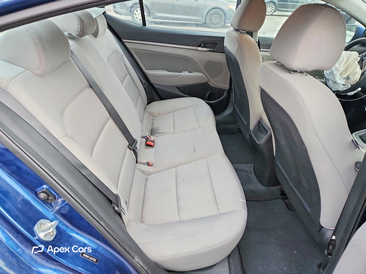 Hyundai Elantra 2018