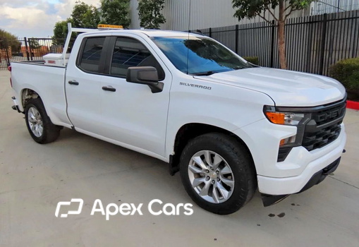 Chevrolet Silverado 2024 - Image 1 of 10