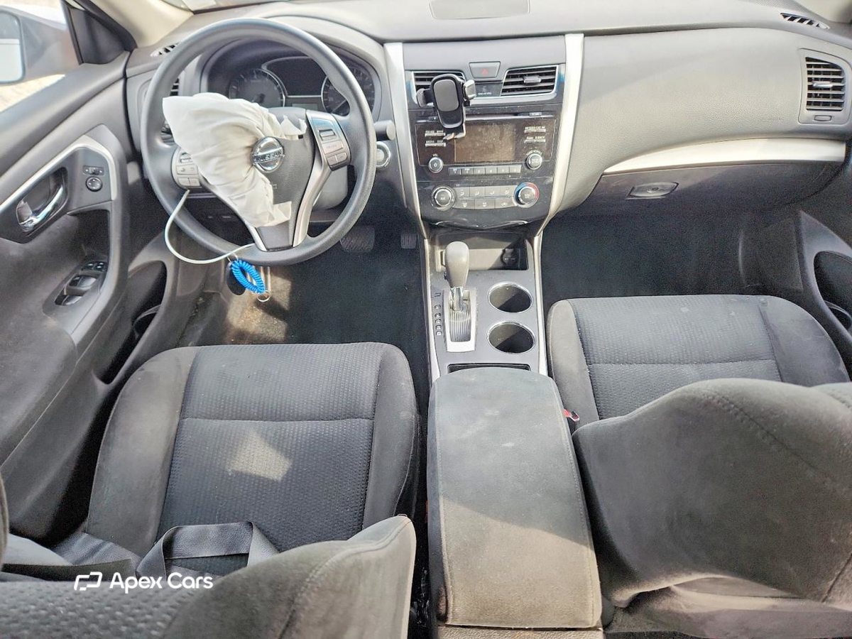 Nissan Altima 2015