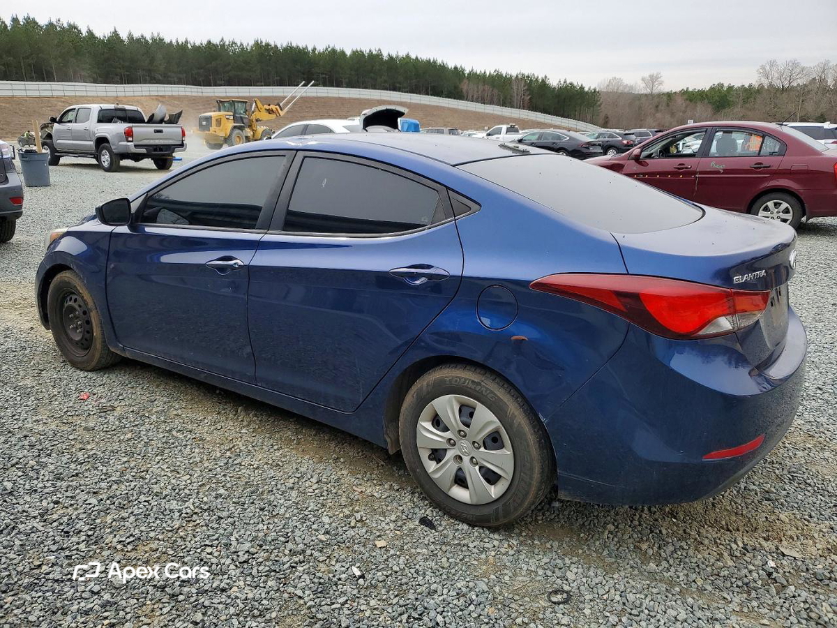 Hyundai Elantra 2016