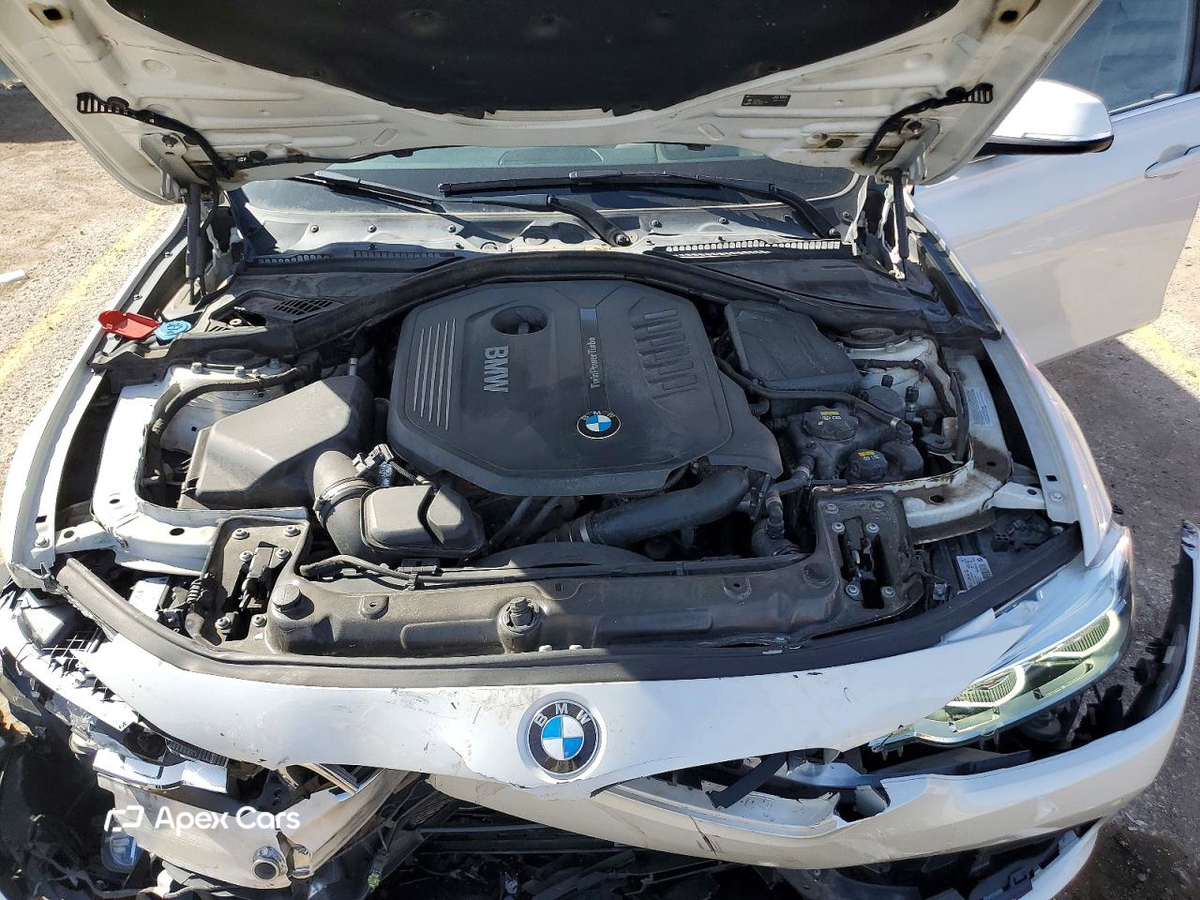 BMW Series 3 2016
