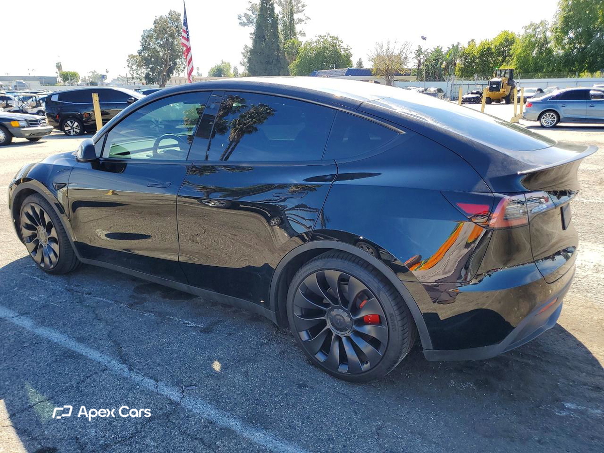 Tesla Model Y 2023