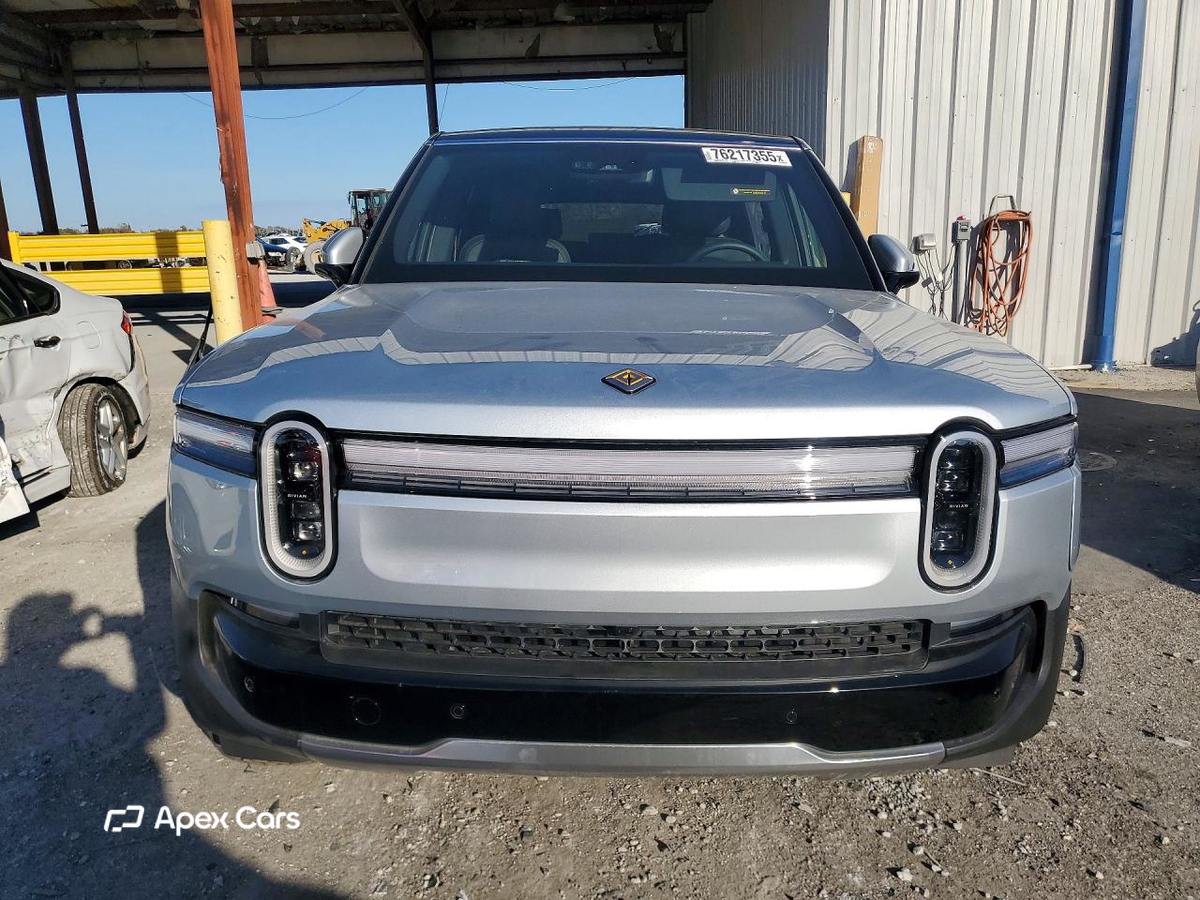 Rivian R1S 2026