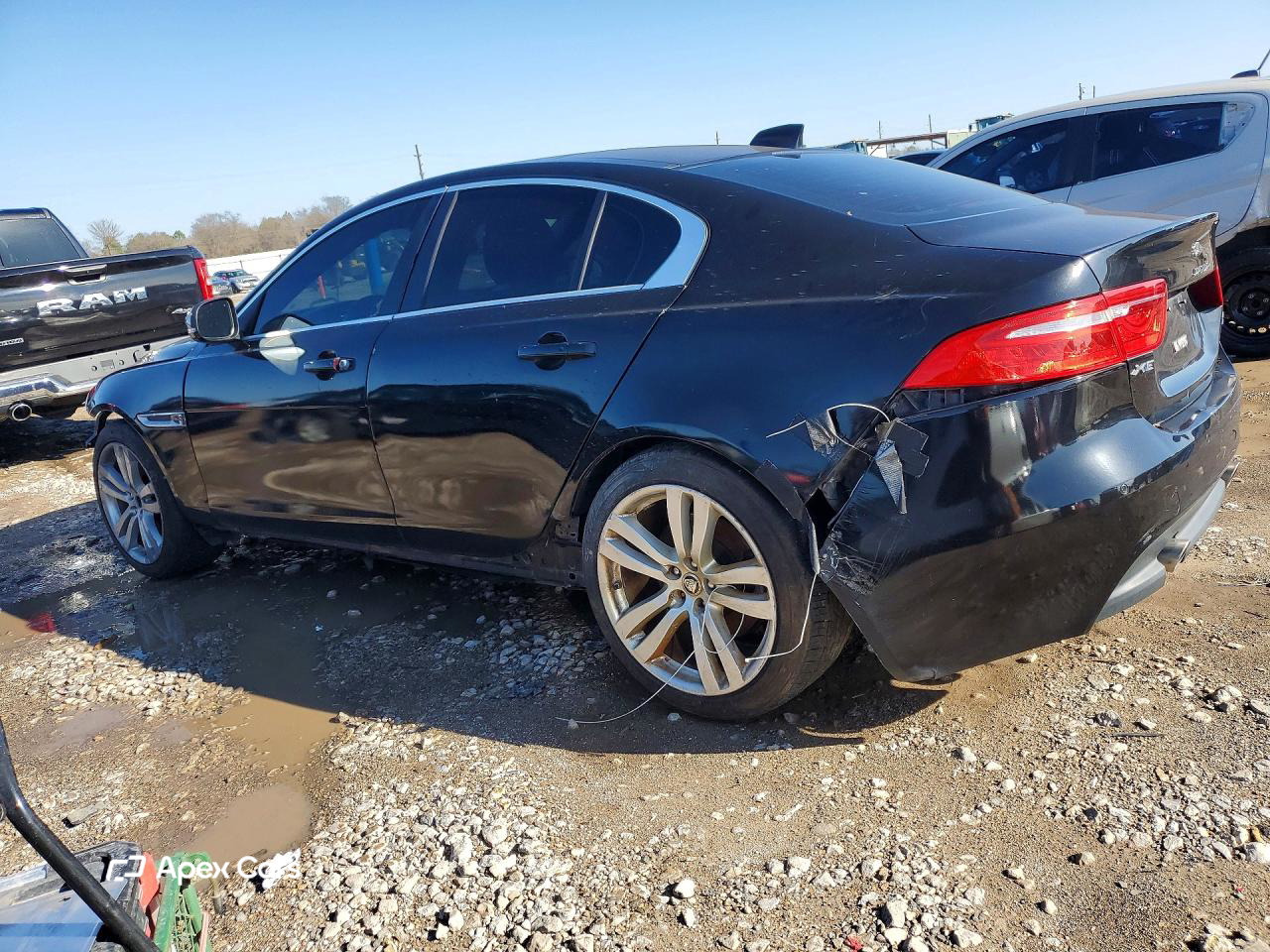 Jaguar XE 2017