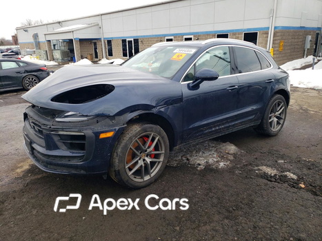 Porsche Macan 2023 - Image 1 of 14