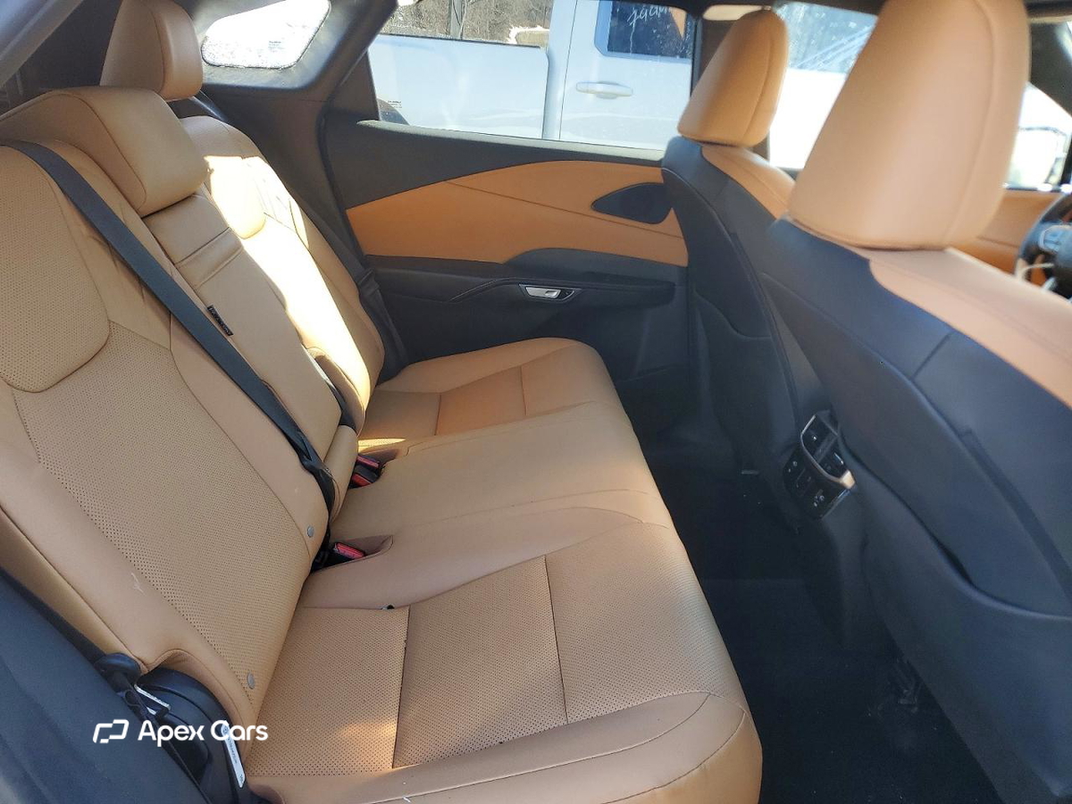 Lexus RX 2024