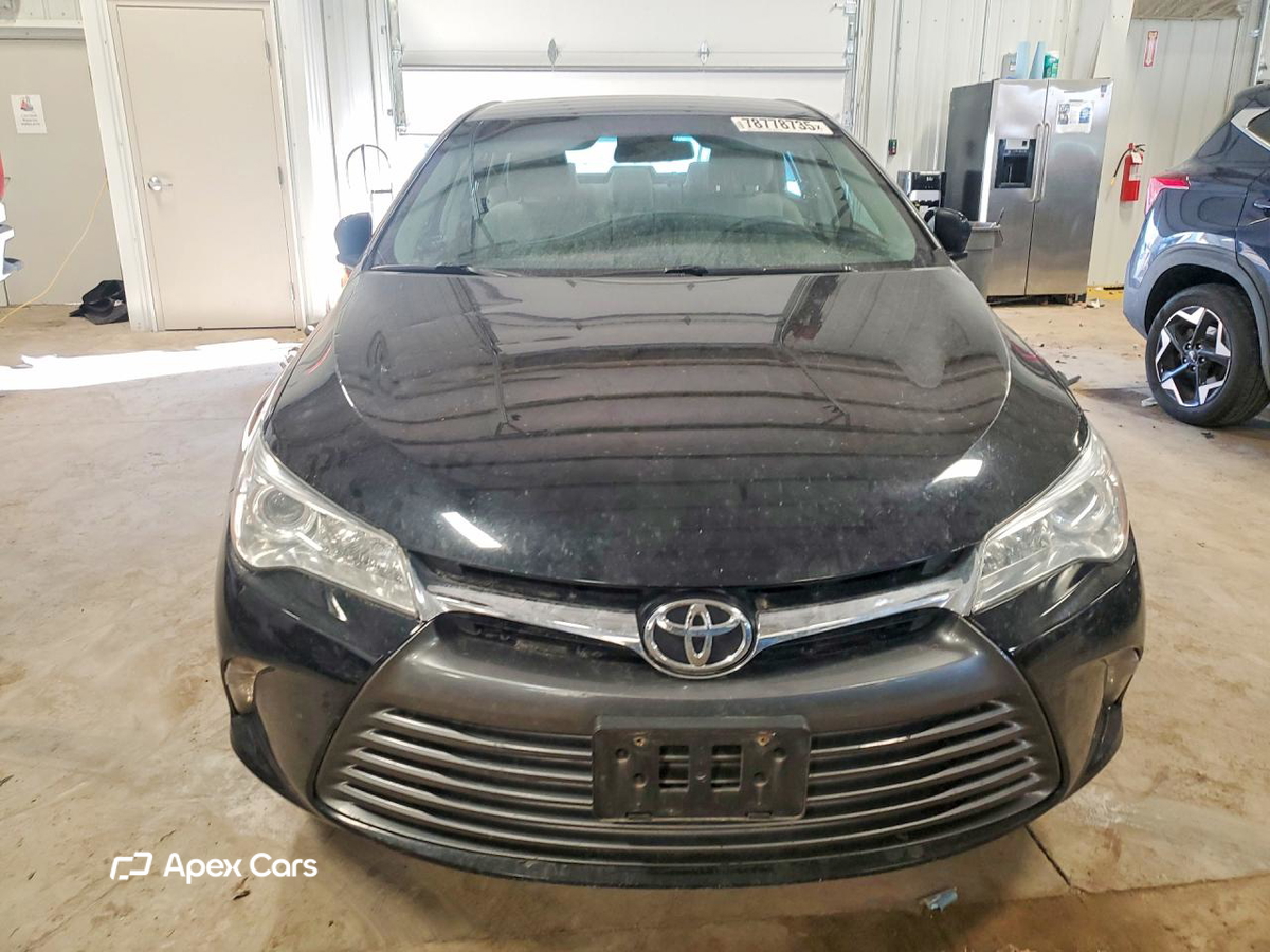 Toyota Camry 2016