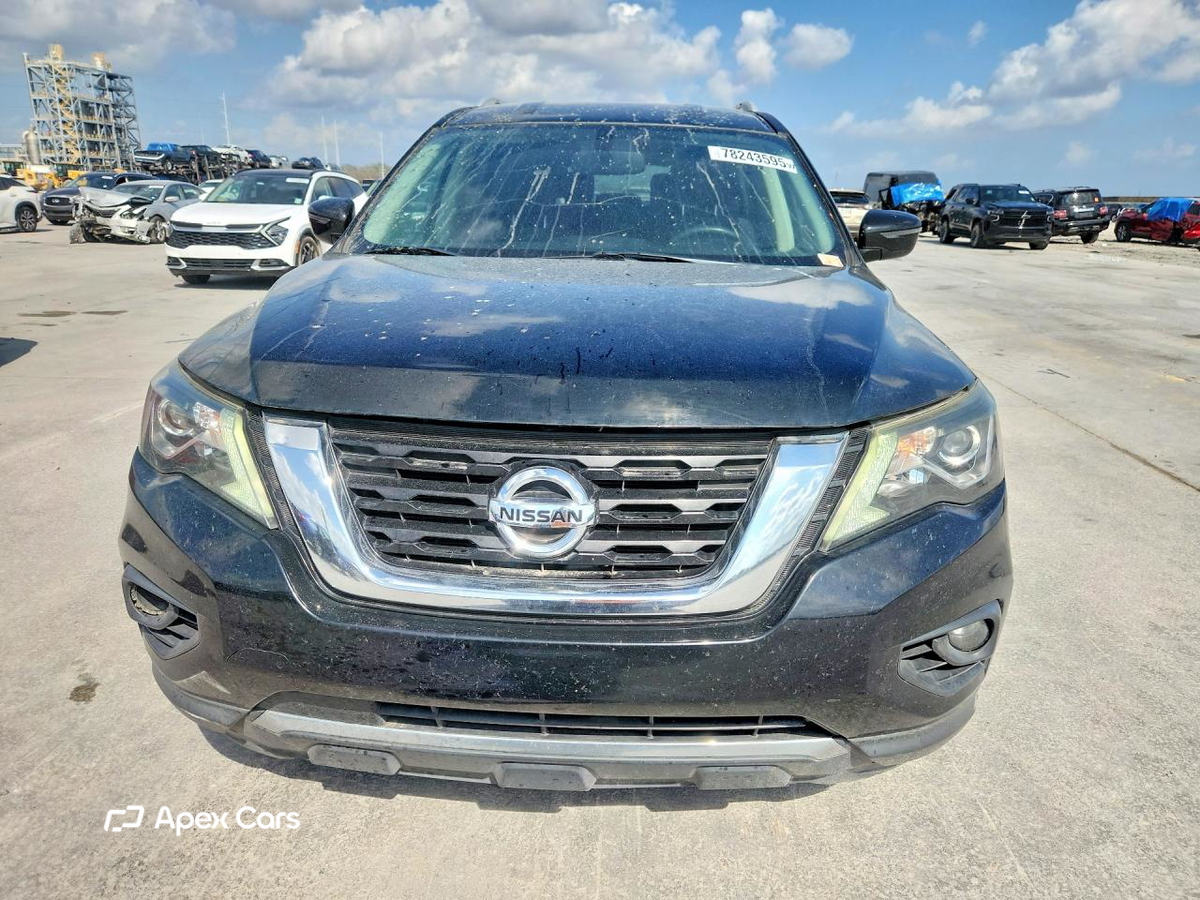 Nissan Pathfinder 2018