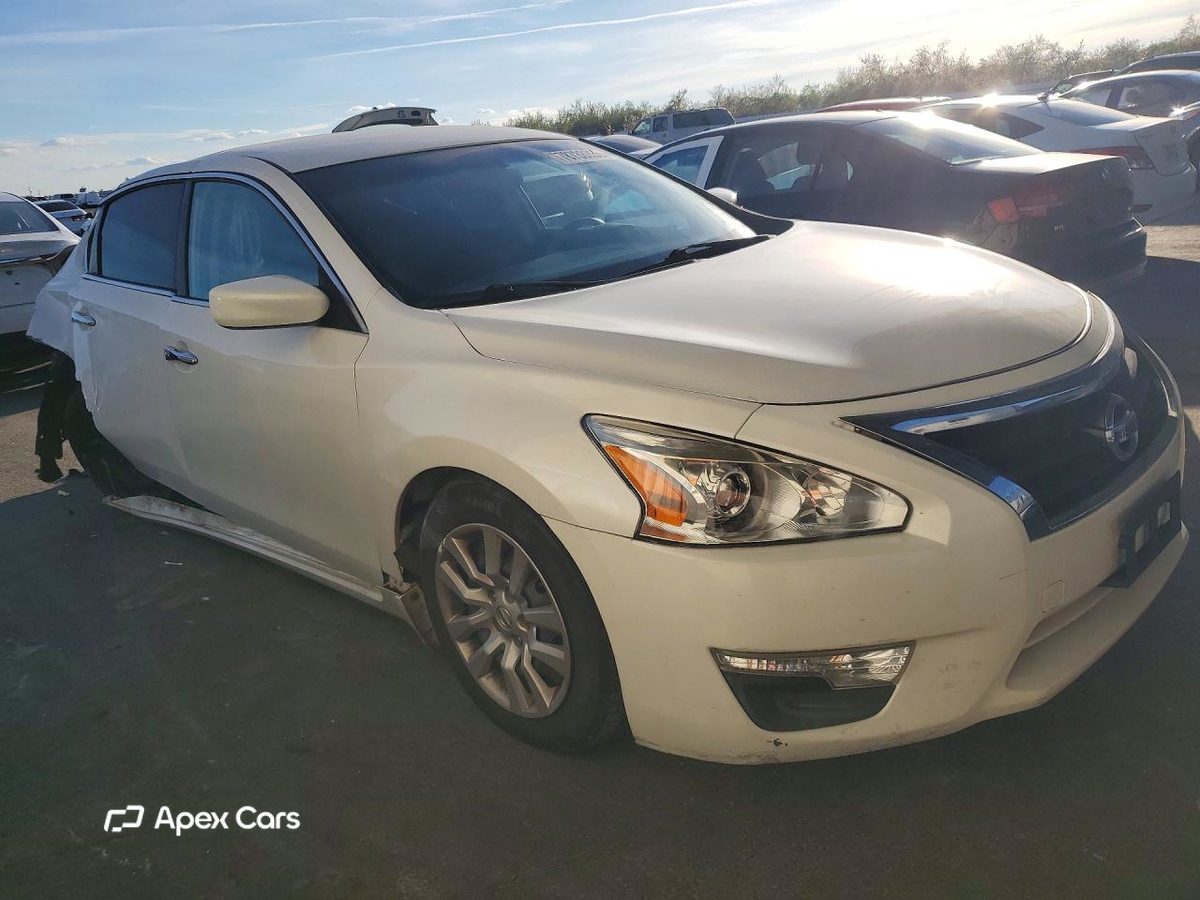 Nissan Altima 2015