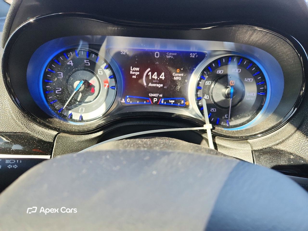 Chrysler 300 2019