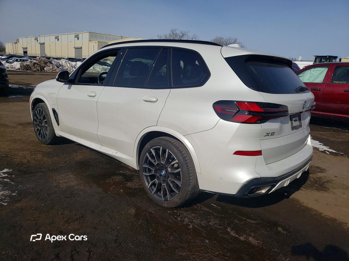 BMW X5 2024