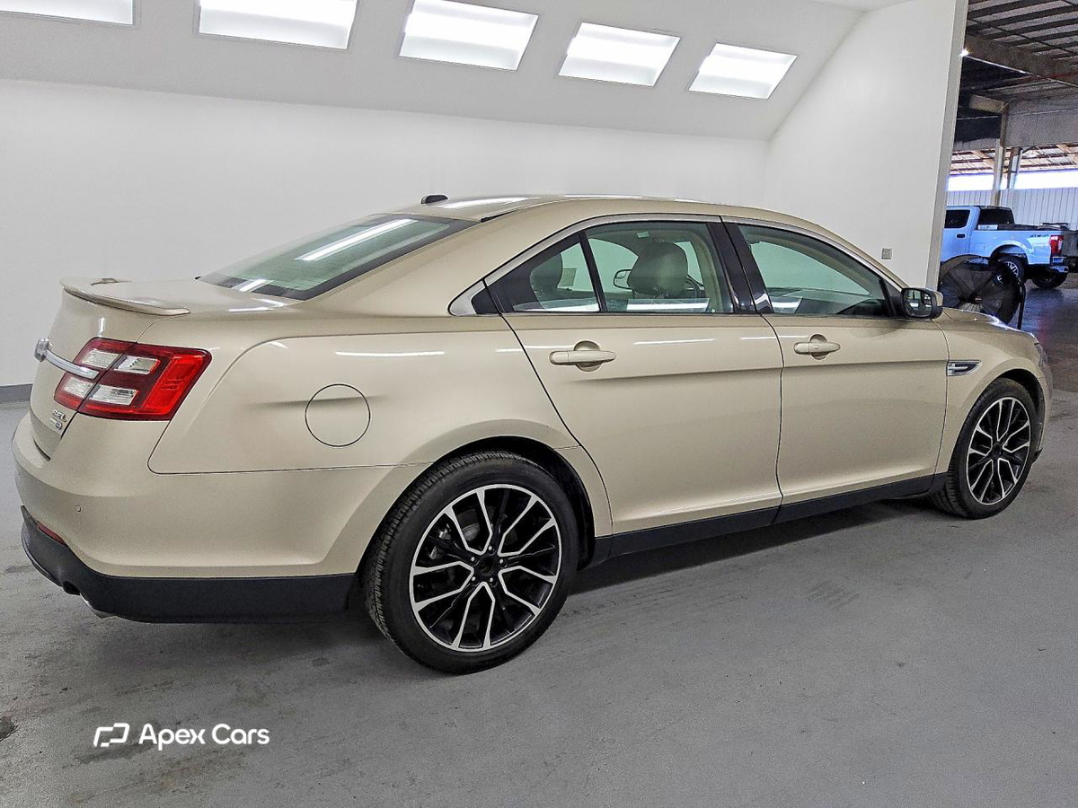 Ford Taurus 2017