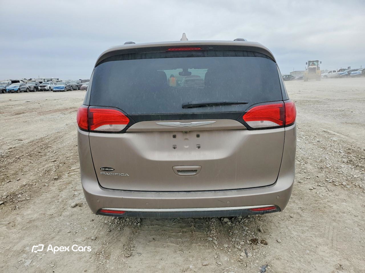 Chrysler Pacifica 2017