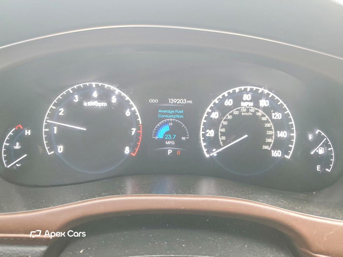 Hyundai Genesis 2012