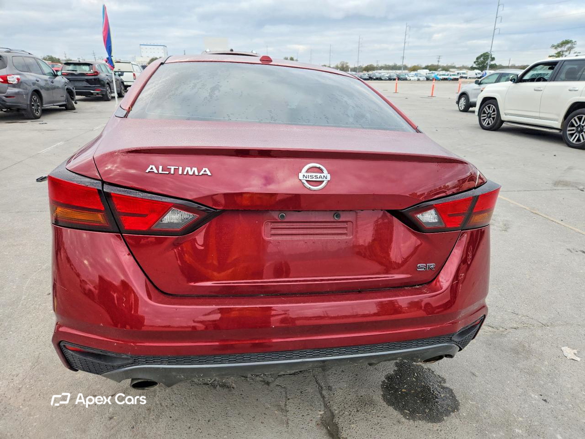 Nissan Altima 2019