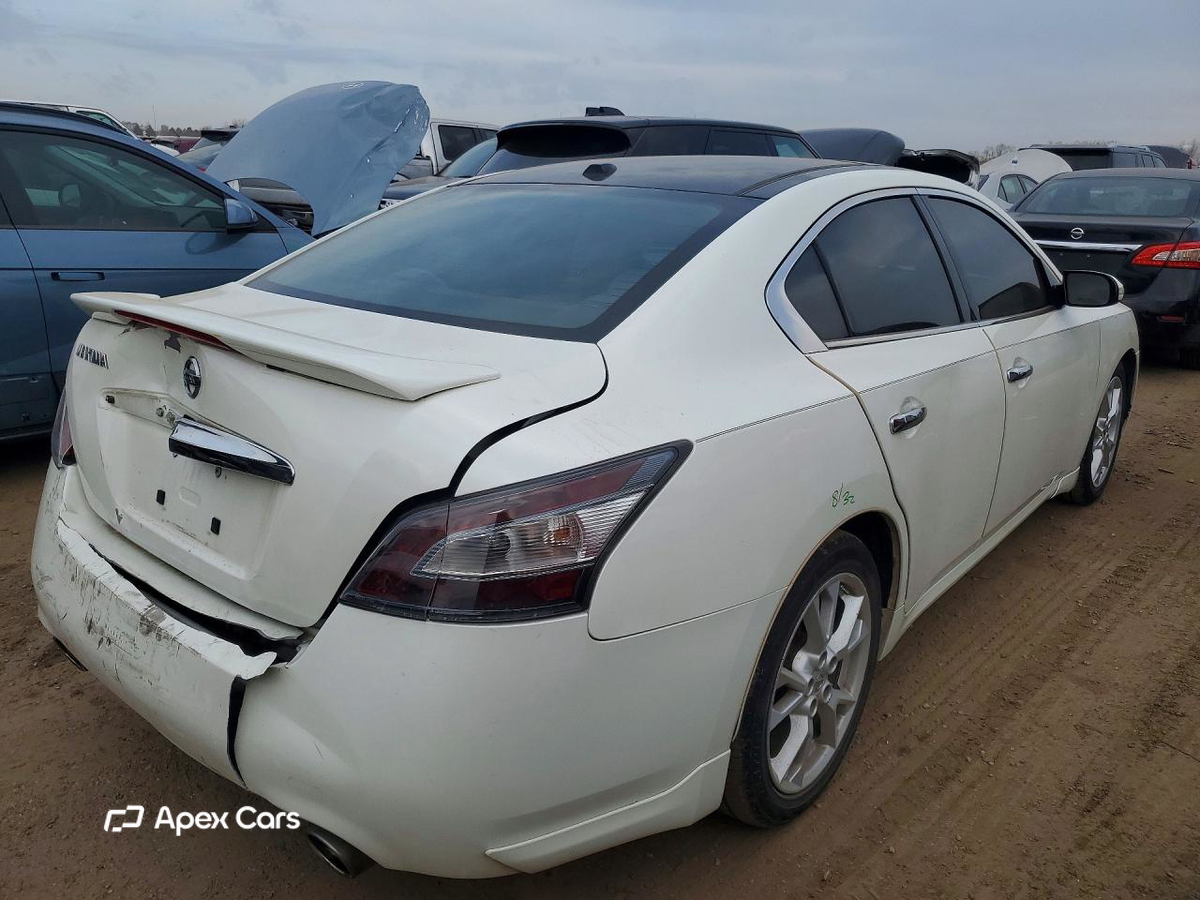 Nissan Maxima 2013