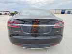 Tesla Model S 2015