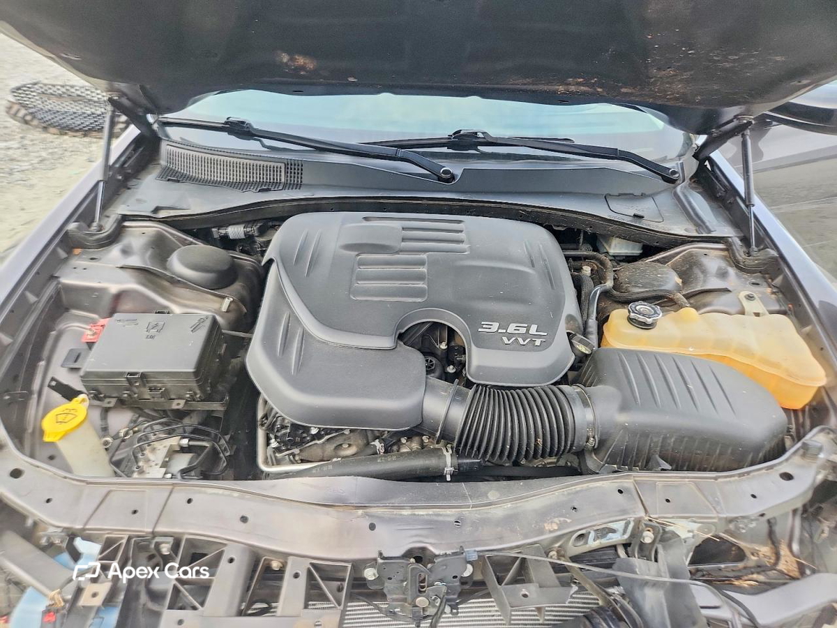 Chrysler 300 2019