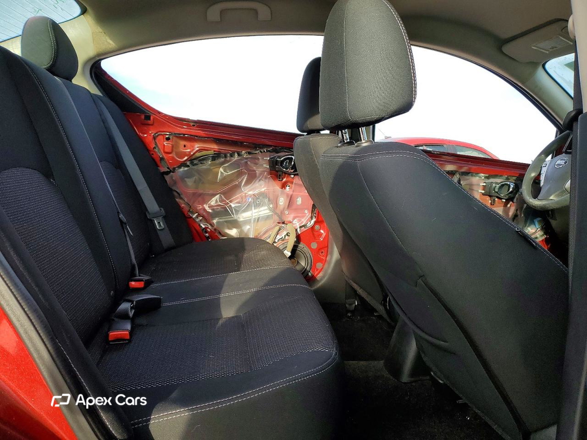 Nissan Versa 2016