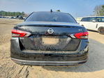 Nissan Versa 2021