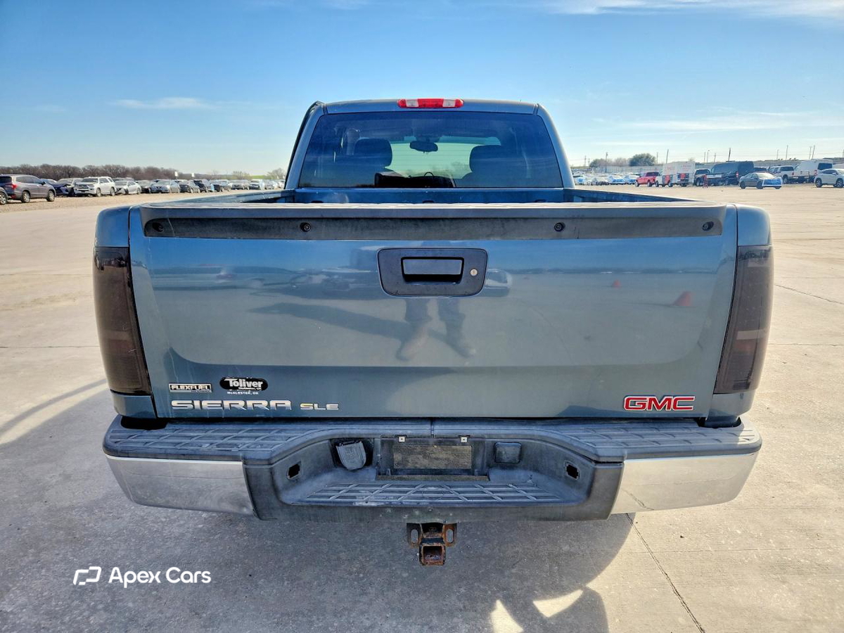 GMC Sierra 2011