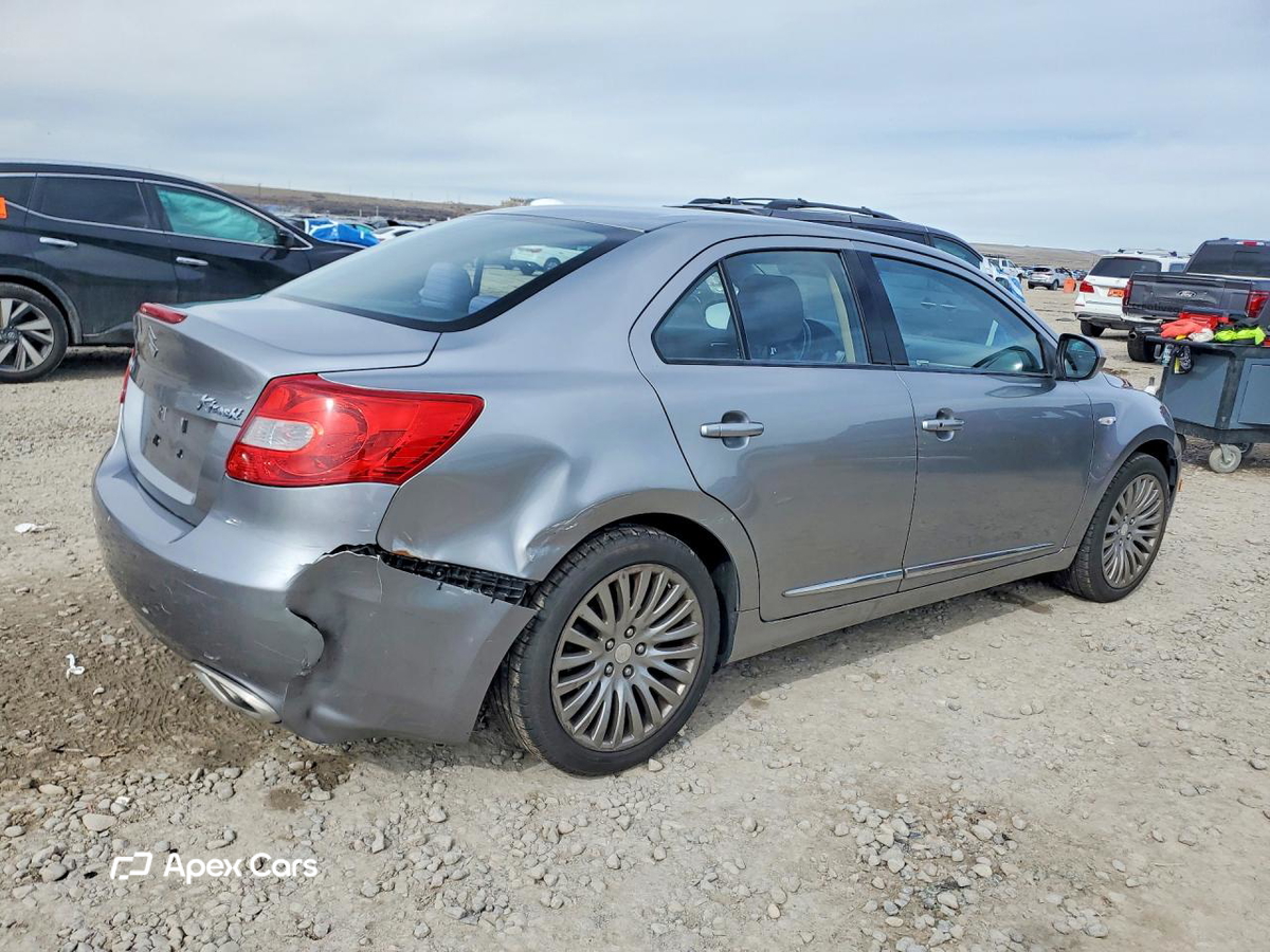 Suzuki Kizashi 2010