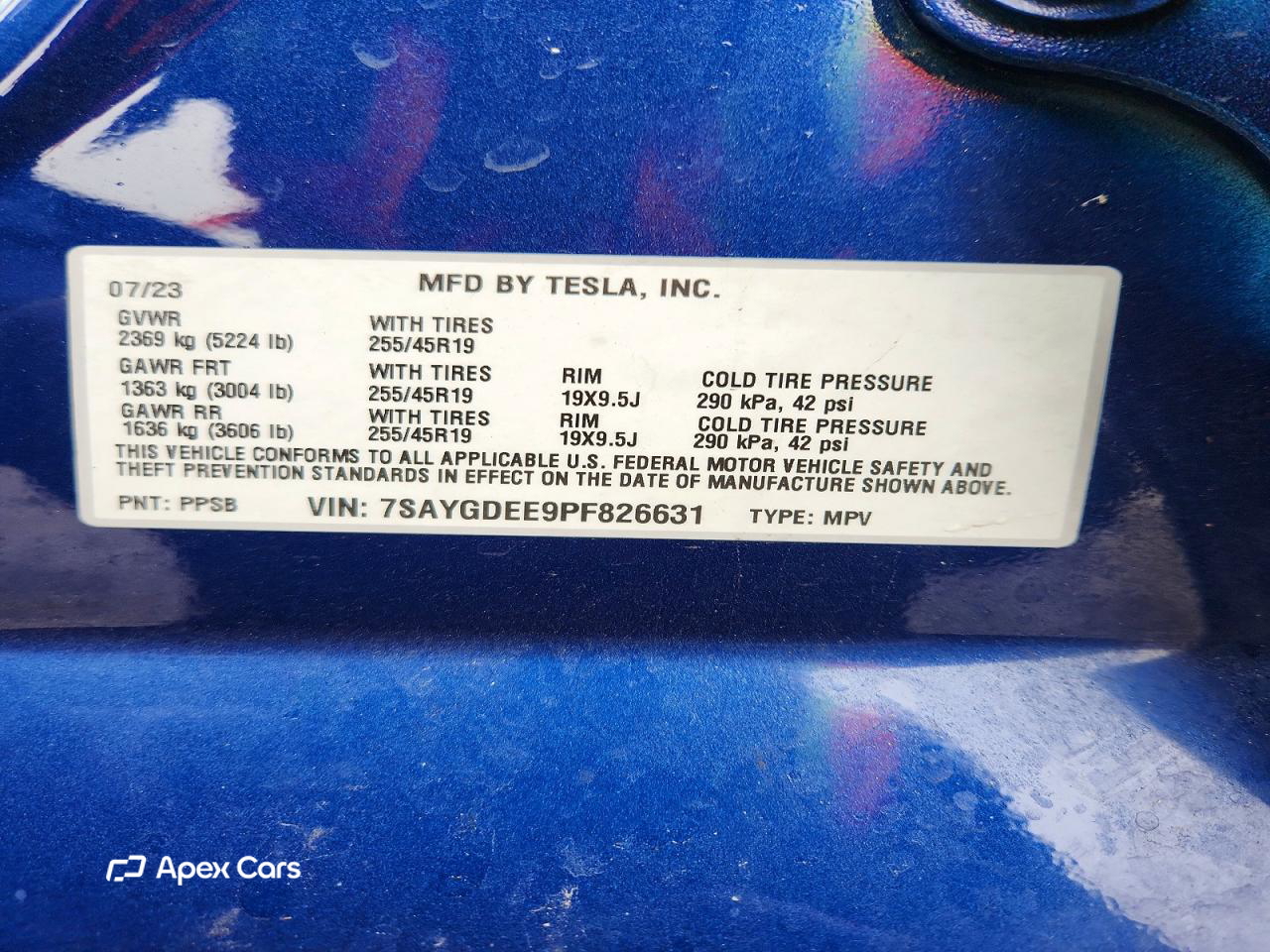 Tesla Model Y 2023