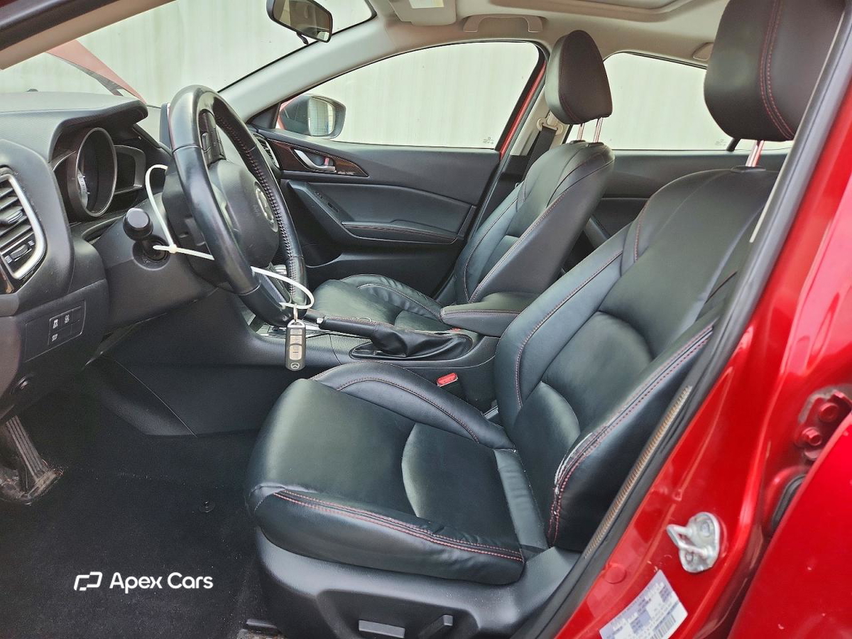Mazda 3 2015