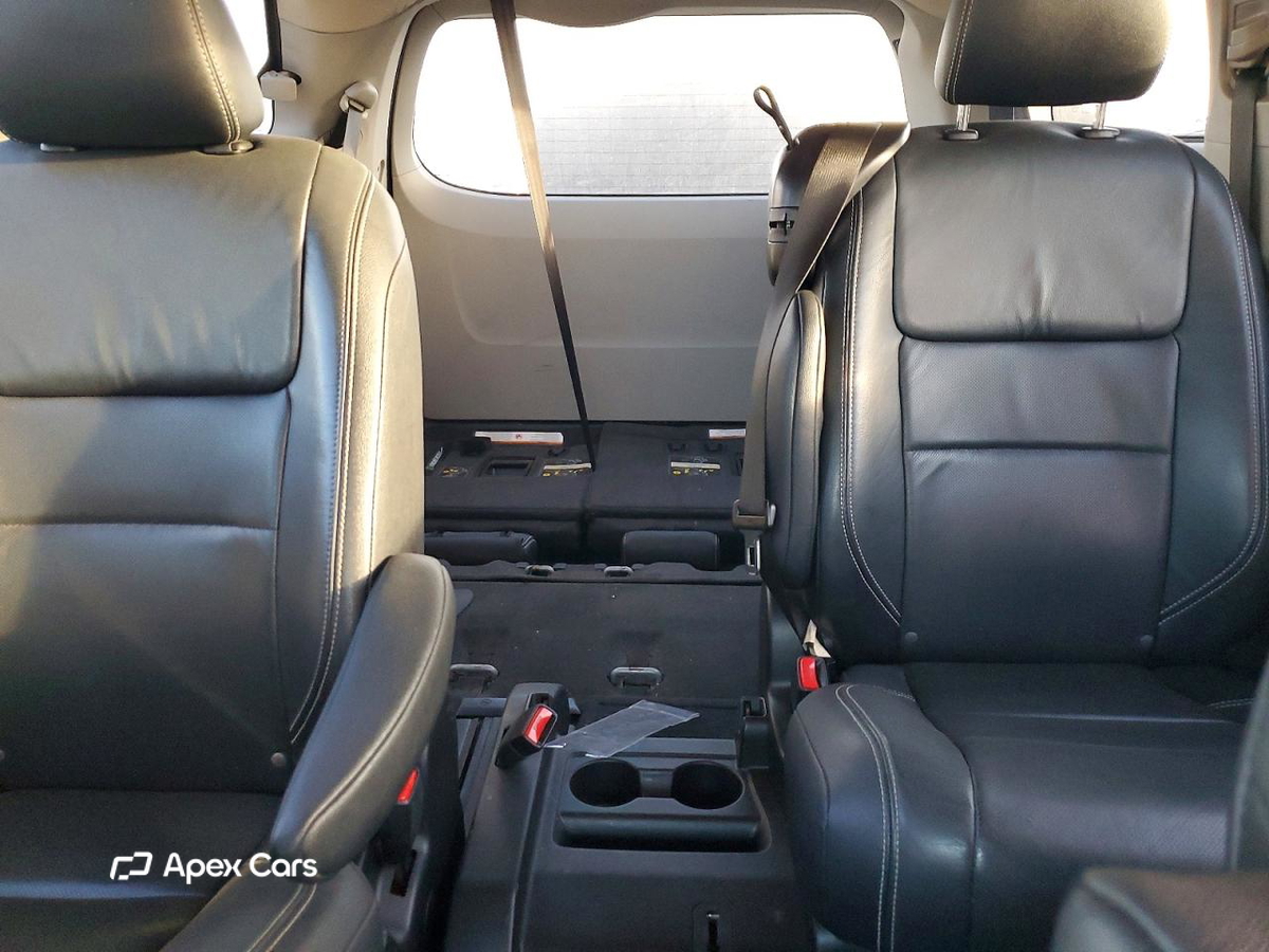 Toyota Sienna 2015