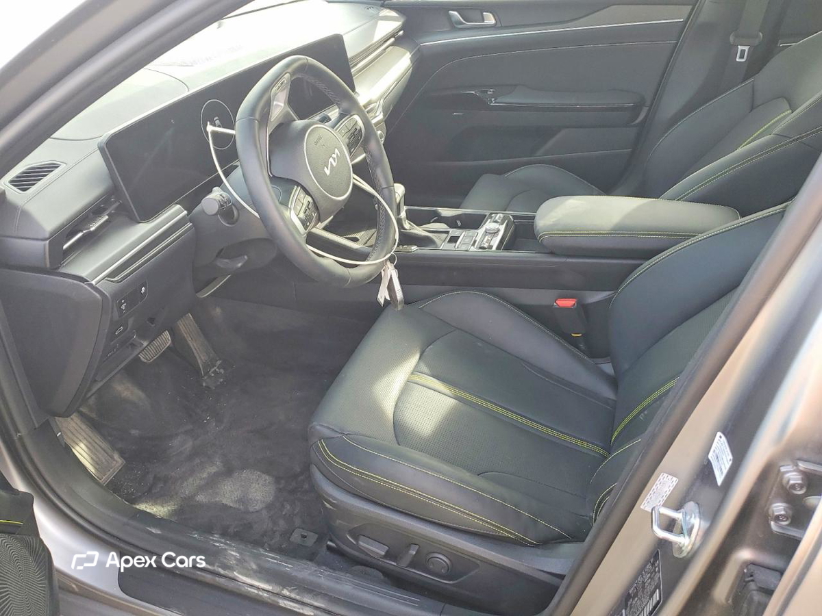 Kia K5 2025
