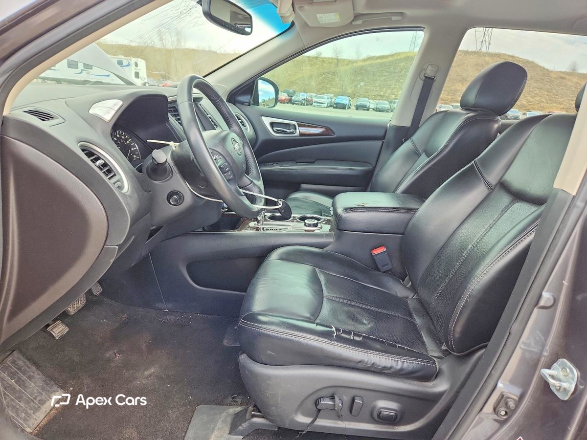 Nissan Pathfinder 2016