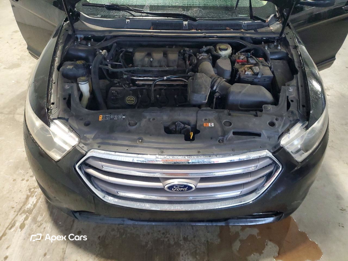 Ford Taurus 2014