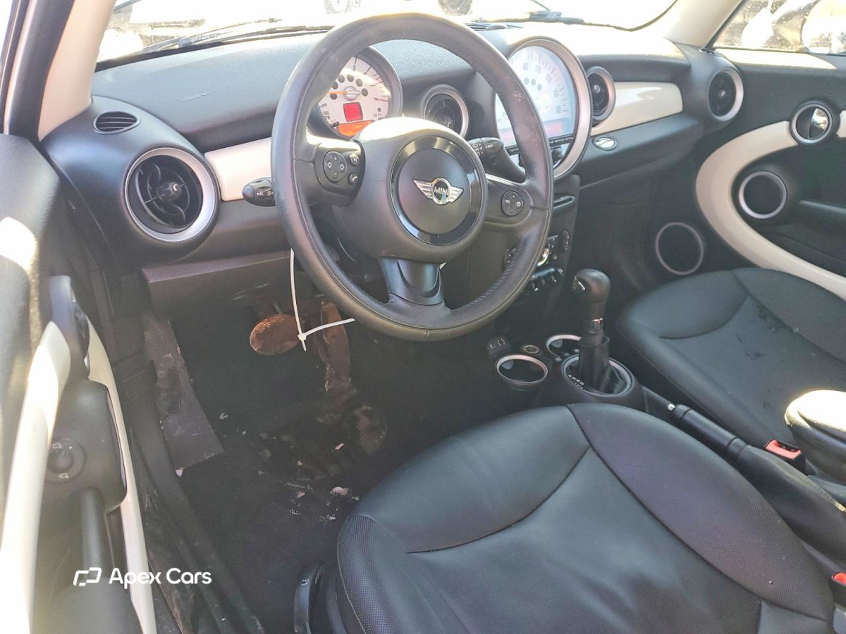 MINI Cooper 2013