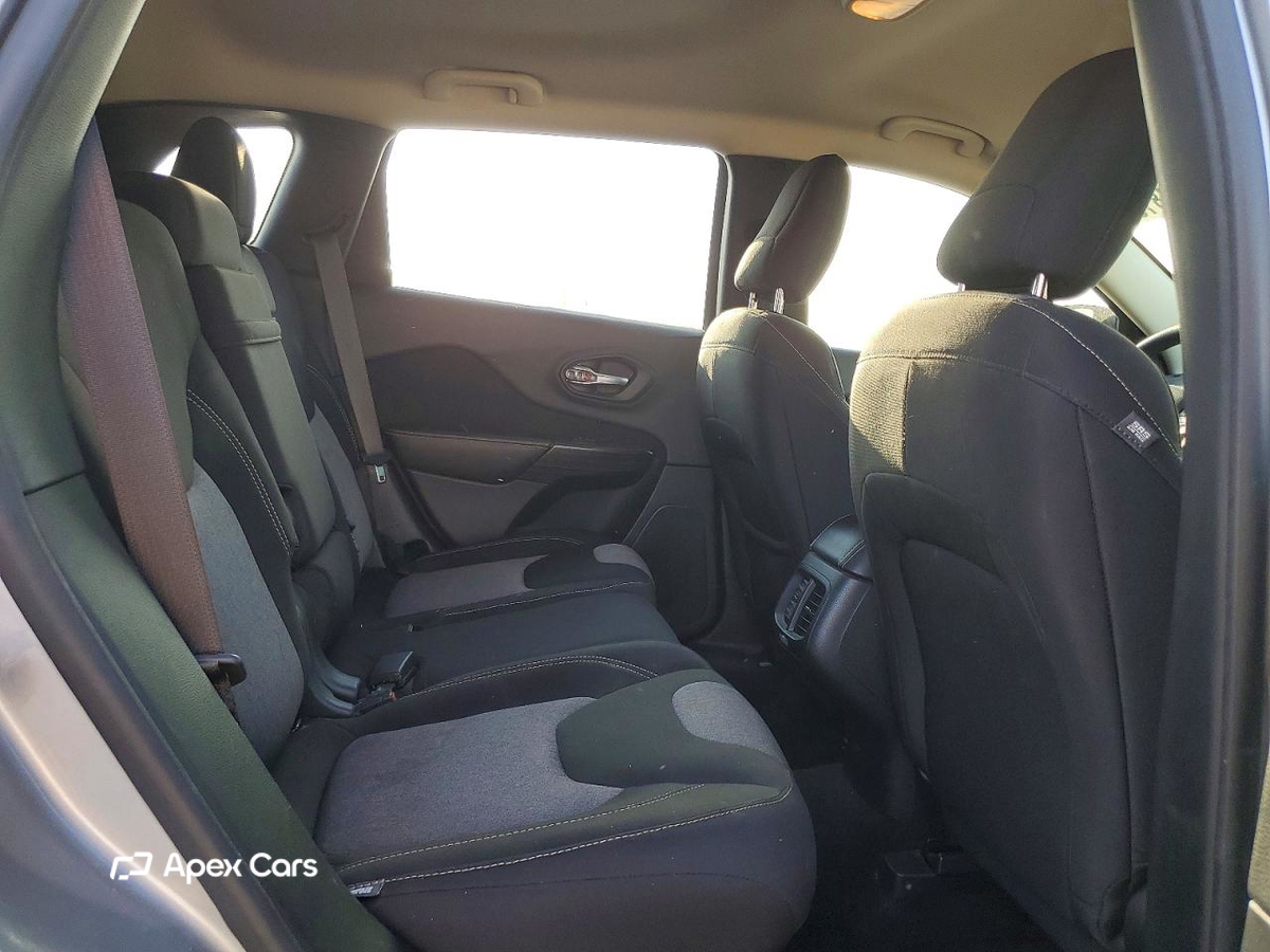 Jeep Cherokee 2016