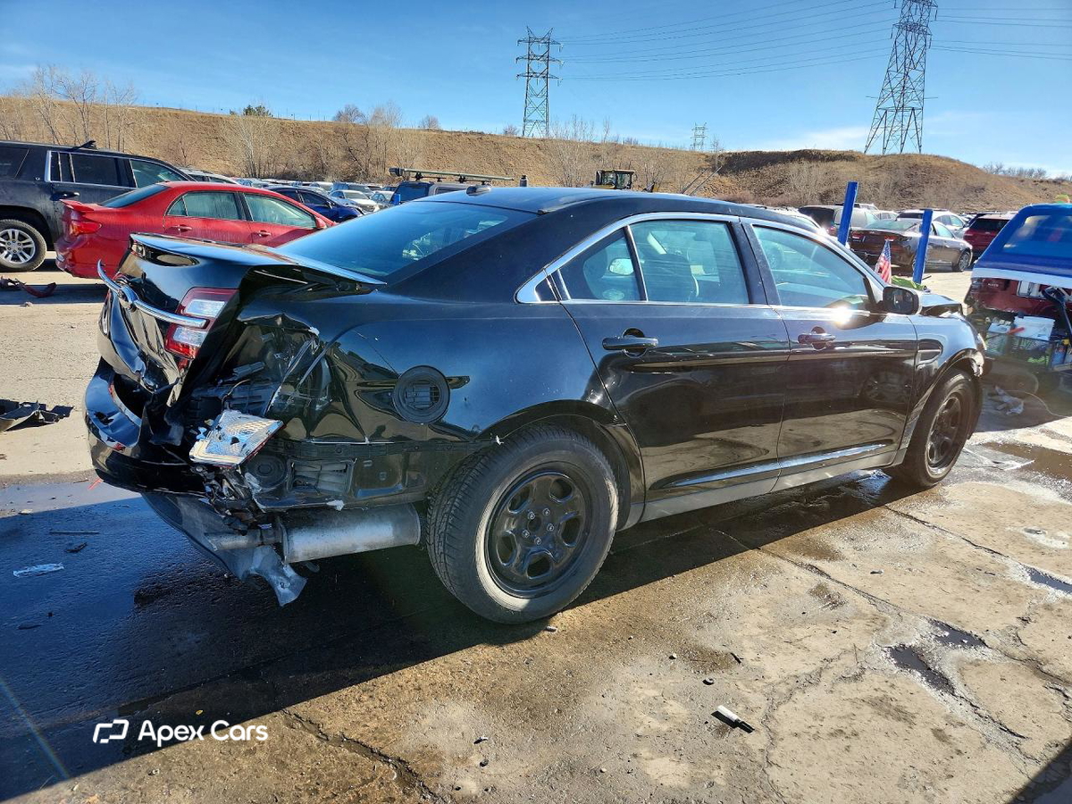 Ford Taurus 2015