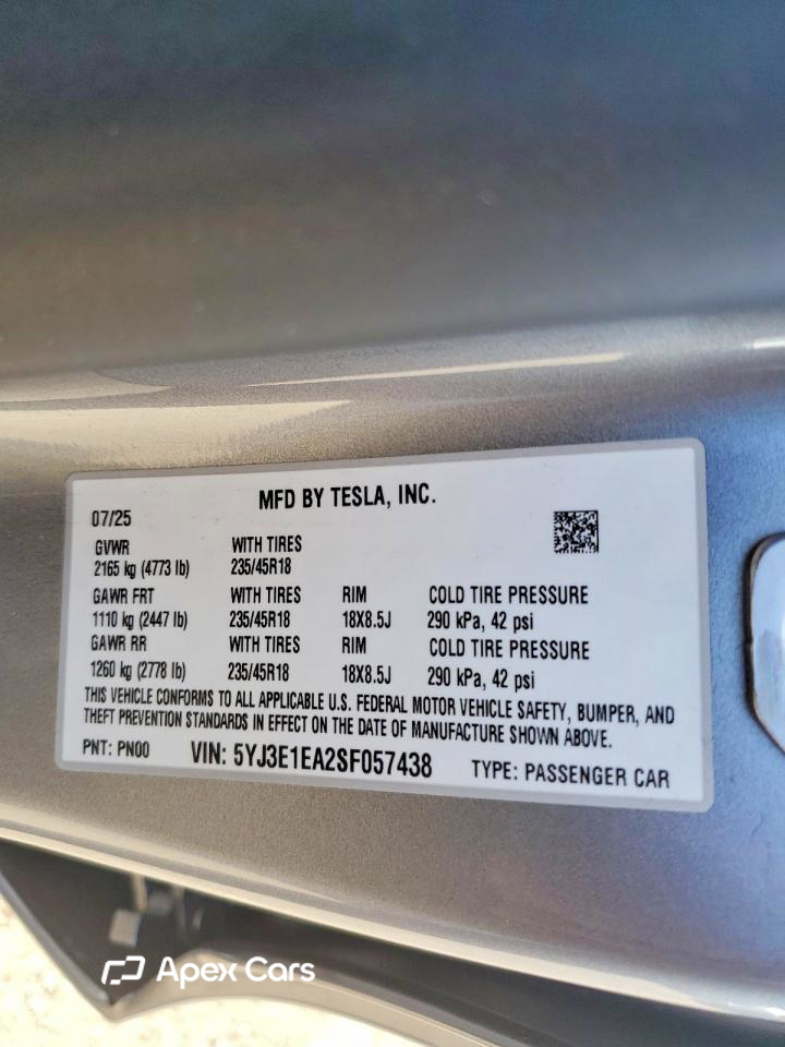 Tesla Model 3 2025