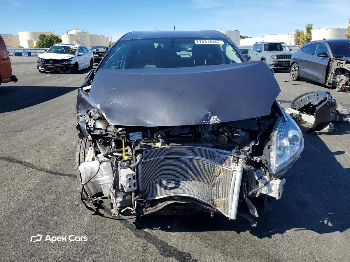 Toyota Prius 2014