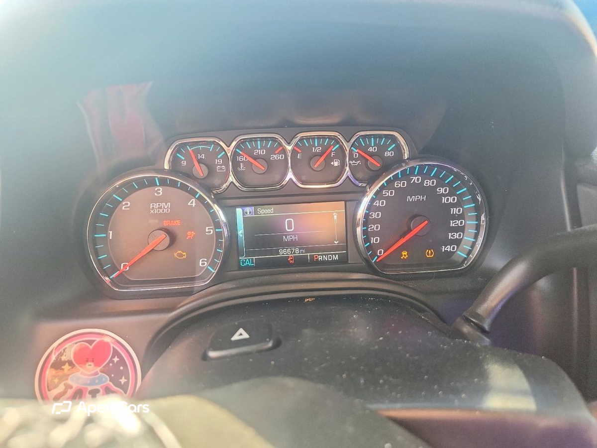 Chevrolet Suburban 2016