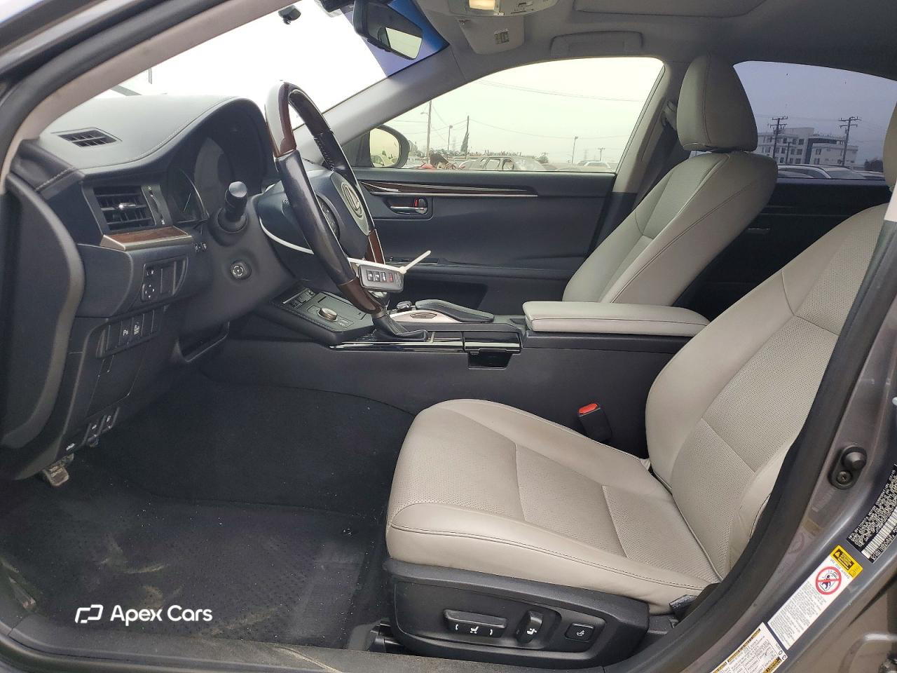 Lexus ES 2016