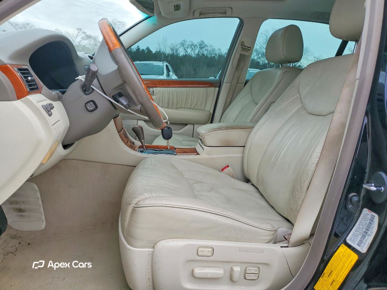 Lexus LS 2001
