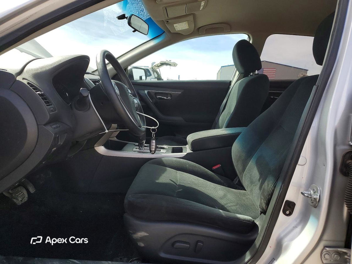Nissan Altima 2015