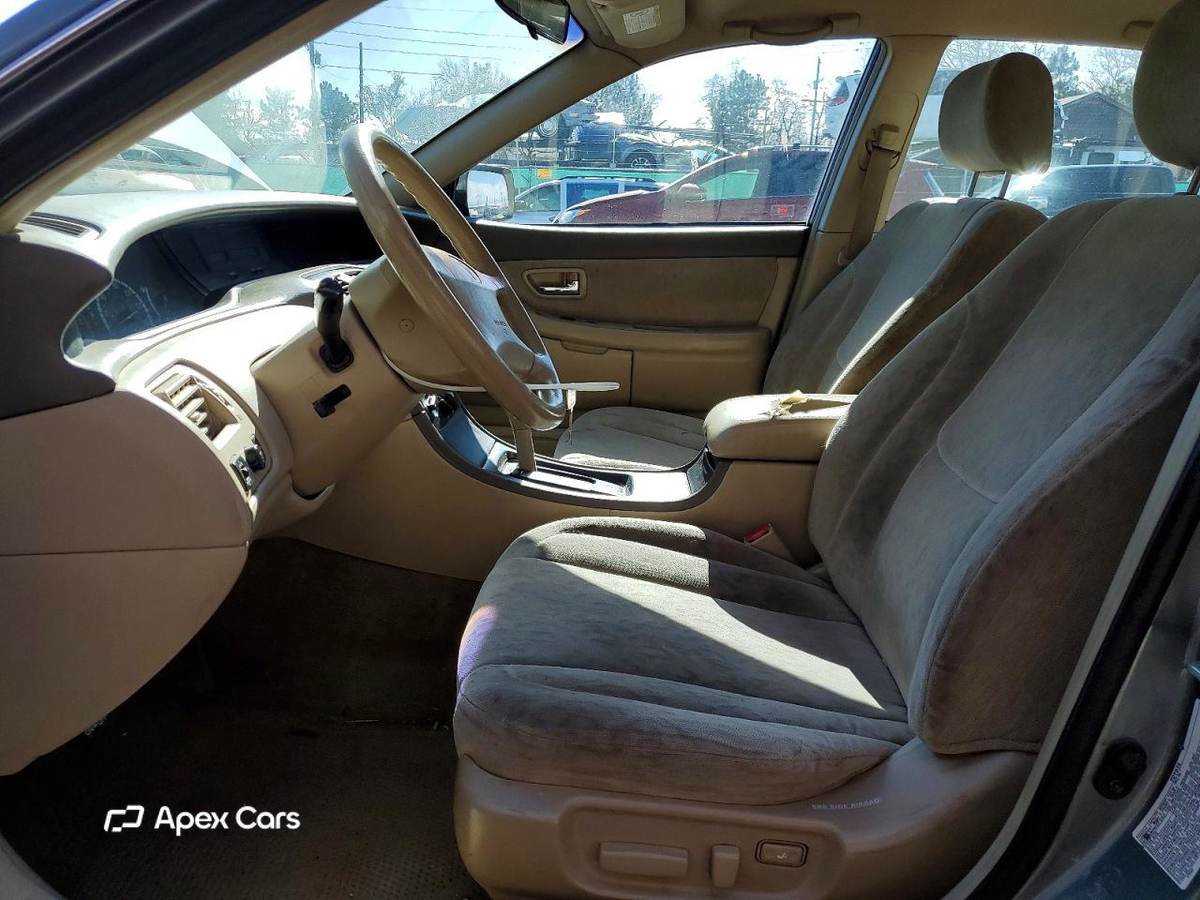 Toyota Avalon 2000
