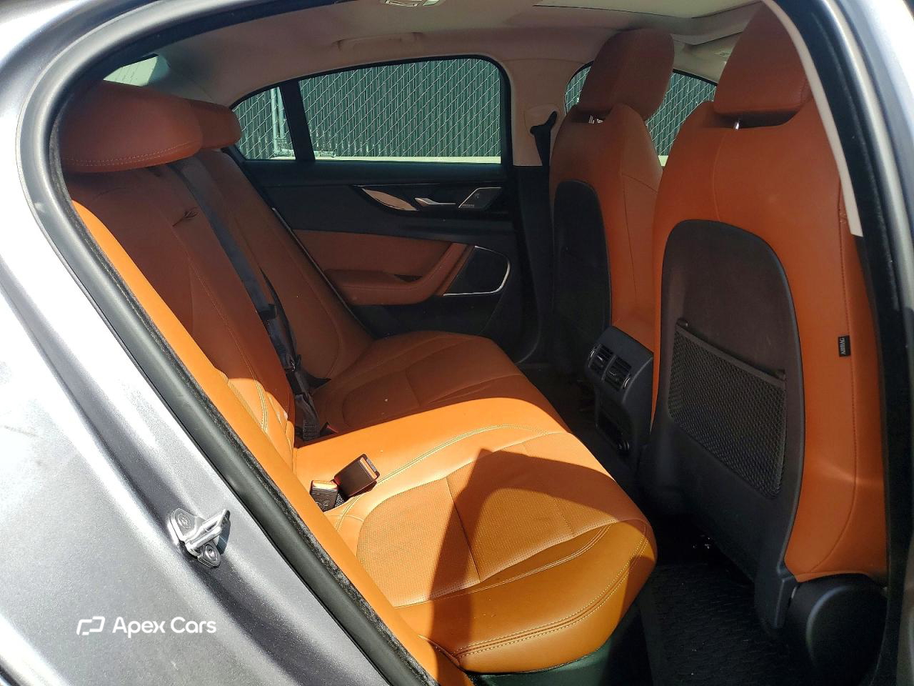 Jaguar XE 2020