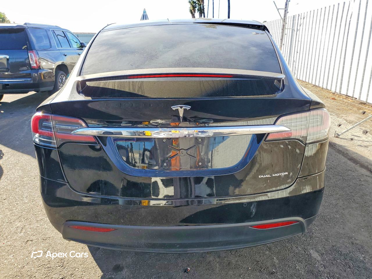 Tesla Model X 2020