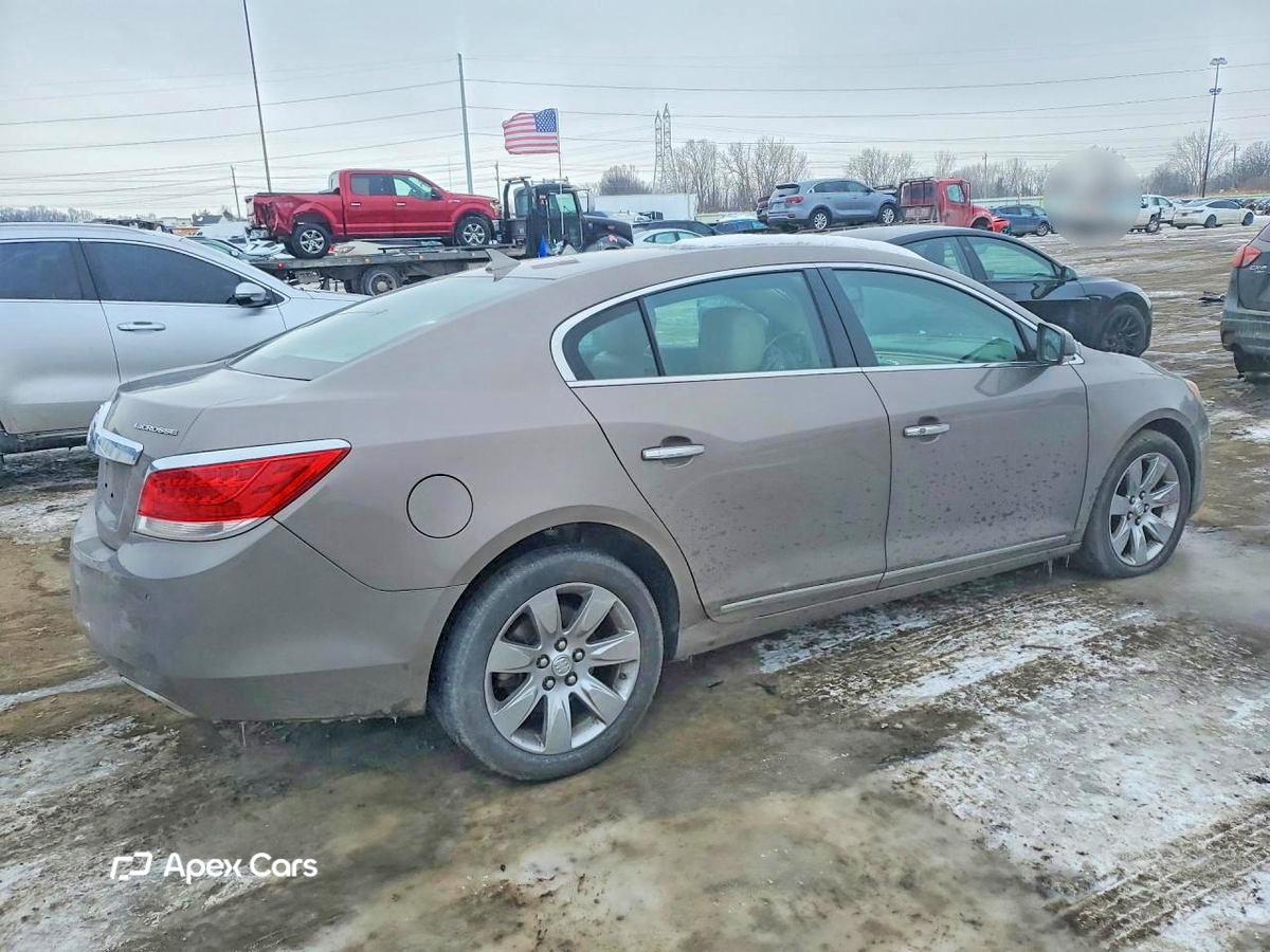 Buick LaCrosse 2012