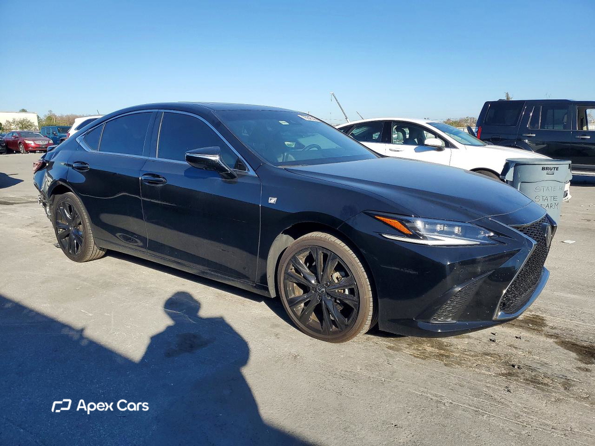 Lexus ES 2023