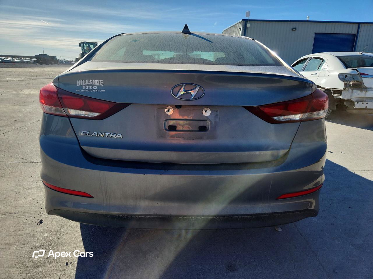 Hyundai Elantra 2018