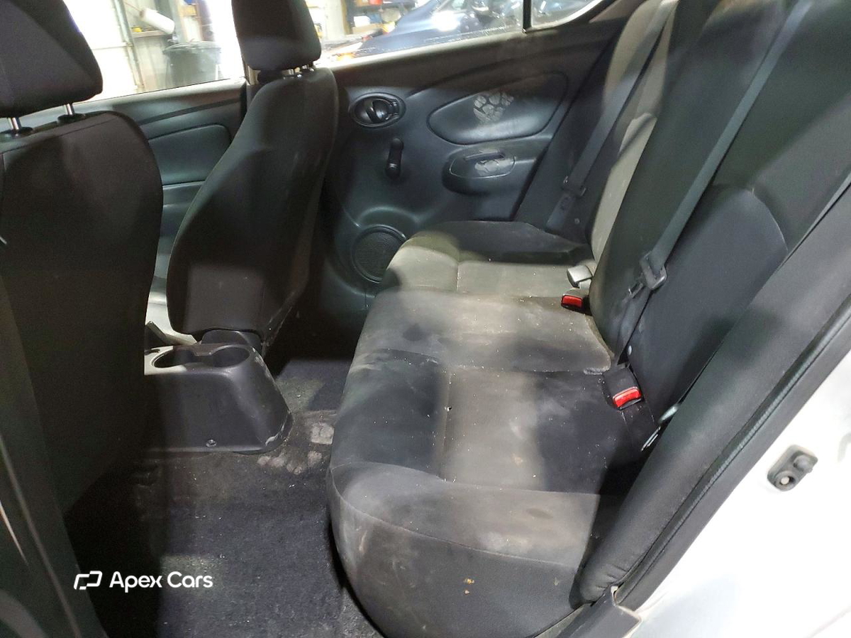 Nissan Versa 2018