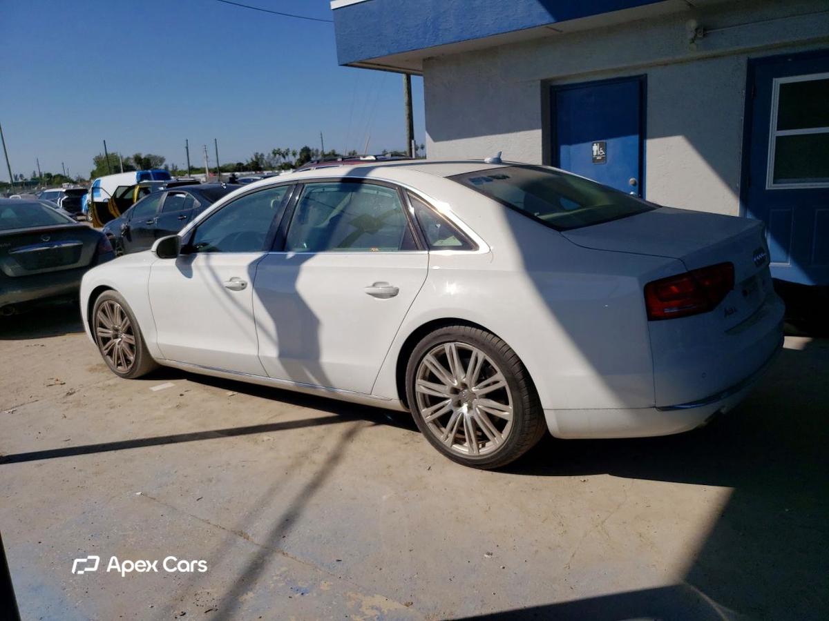 Audi A8 2012