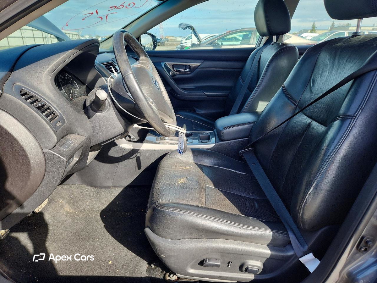 Nissan Altima 2015